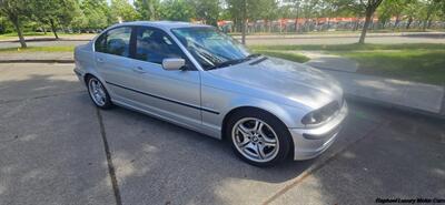 2001 BMW 330i Sedan