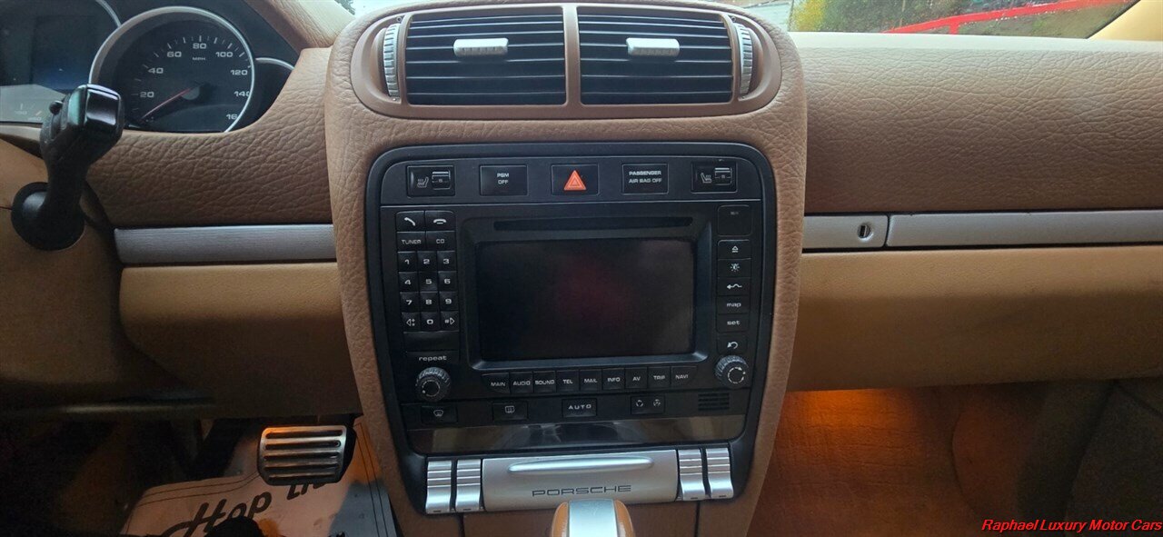 2008 Porsche Cayenne S - Photo 17 - Bremerton, WA 98312