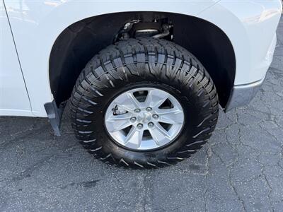 2024 Chevrolet Silverado 1500 LT - Photo 6 - Lancaster, CA 93534