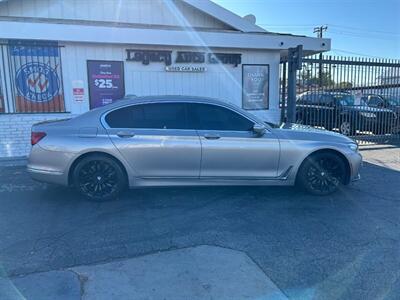2019 BMW 740i   - Photo 5 - Lancaster, CA 93534