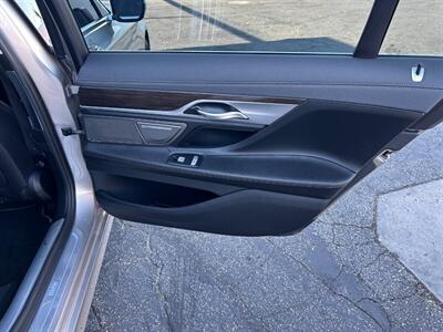 2019 BMW 740i   - Photo 17 - Lancaster, CA 93534