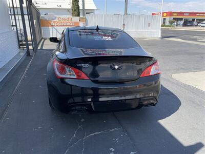 2010 Hyundai Genesis Coupe 3.8L   - Photo 3 - Lancaster, CA 93534