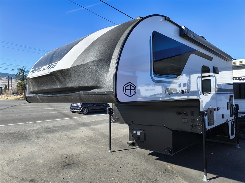 2026 Palomino REAL LITE 1912   - Photo 1 - Reno, NV 89511