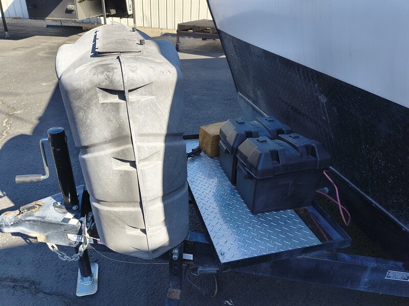 2015 Pacific Coachworks POWERLITE 19EX - Photo 24 - Reno, NV 89511