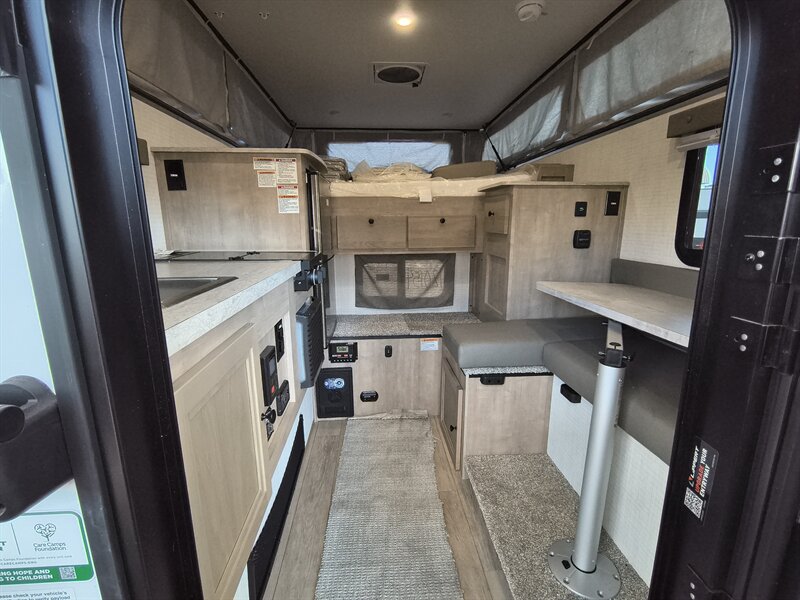 2026 Palomino REAL LITE 1604 - Photo 6 - Reno, NV 89511