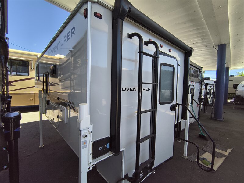 2024 ADVENTURER 80RB - Photo 2 - Reno, NV 89511