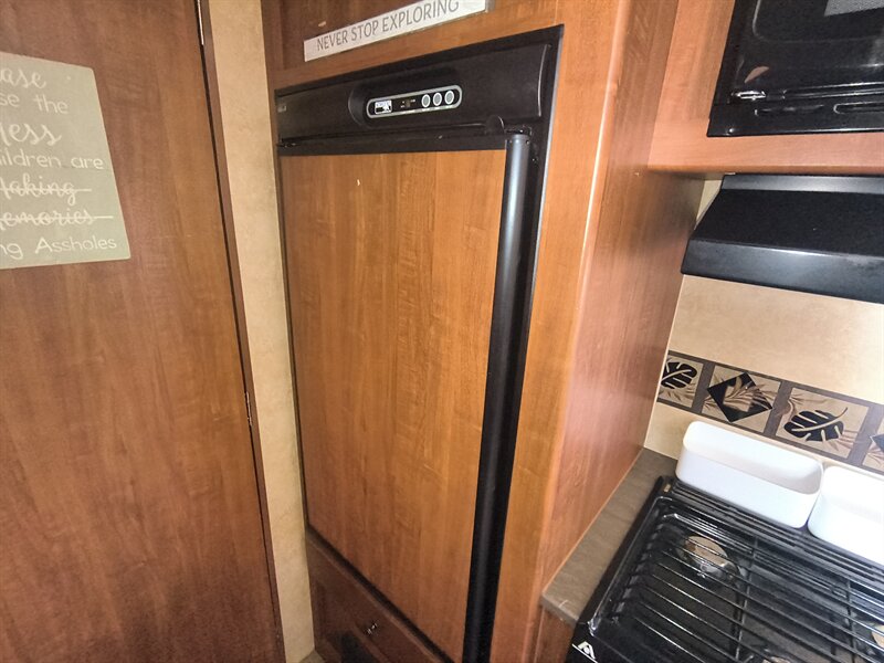 2012 Jayco JAY FLIGHT 165 - Photo 12 - Reno, NV 89511
