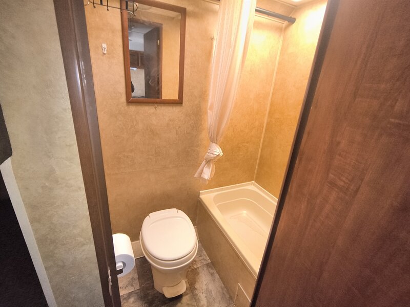 2012 Jayco JAY FLIGHT 165 - Photo 24 - Reno, NV 89511
