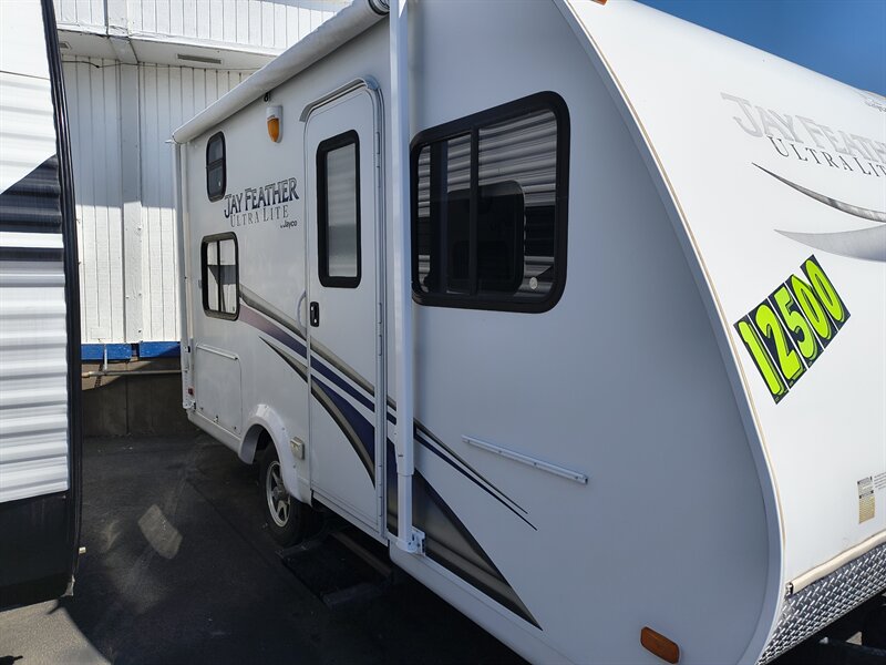 2012 Jayco JAY FLIGHT 165 - Photo 4 - Reno, NV 89511