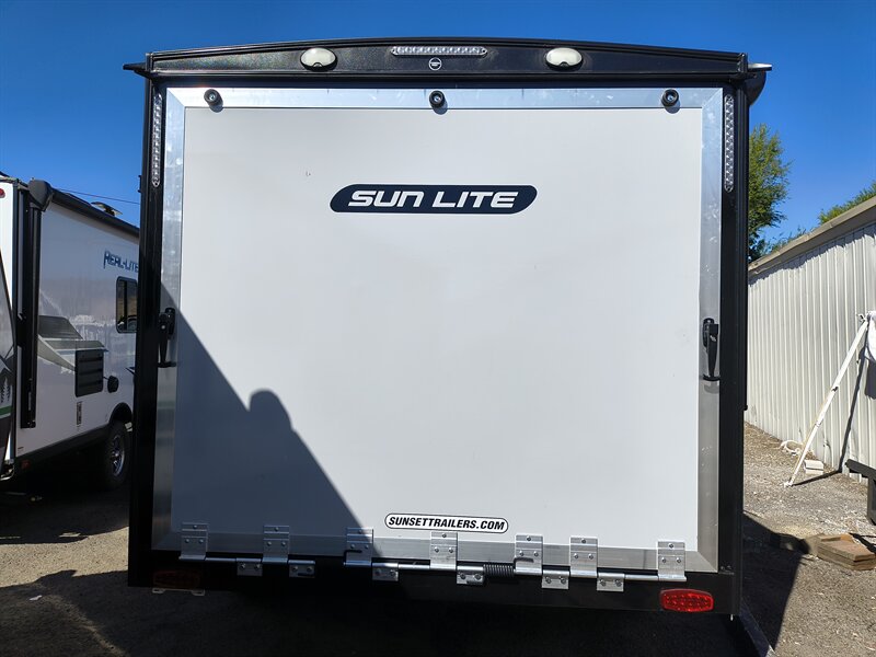 2025 Sunset Park SunLite 14TH  Toyhauler - Photo 28 - Reno, NV 89511