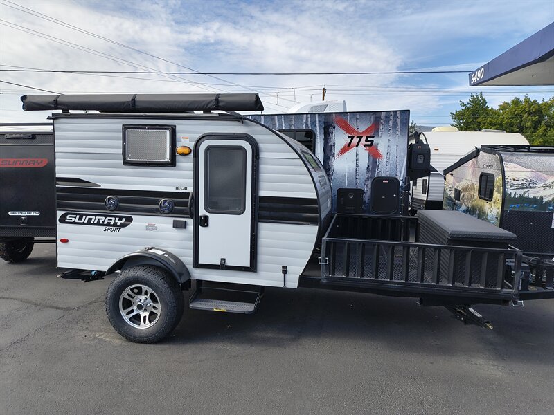 2021 Sunset Park Sunray 109 Sport - Photo 1 - Reno, NV 89511