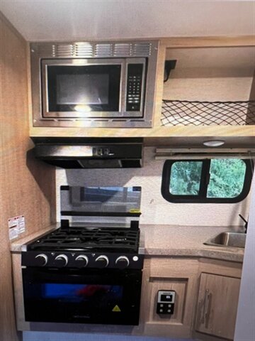 2025 Travel Lite 900U - Photo 10 - Reno, NV 89511