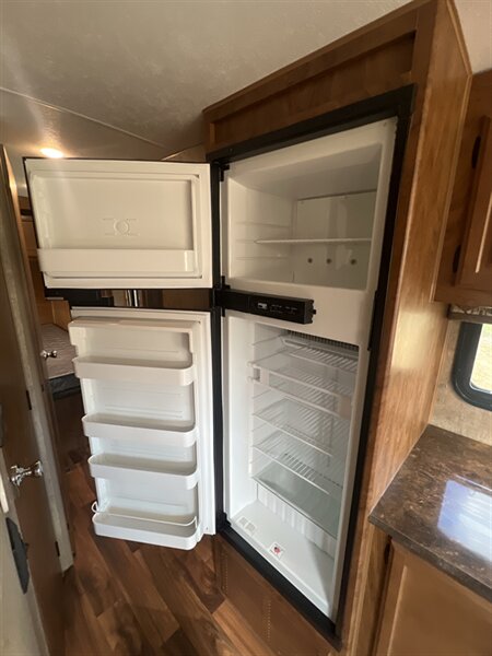 2016 Outdoors RV Timber Ridge - Photo 16 - Reno, NV 89511
