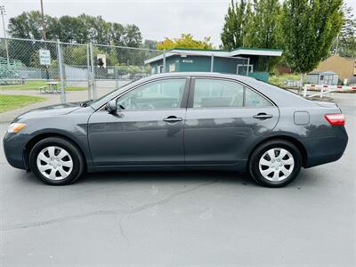 2009 Toyota Camry LE 128k Miles   - Photo 2 - Kent, WA 98032