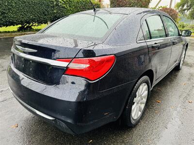 2012 Chrysler 200 Touring   - Photo 5 - Kent, WA 98032