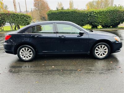 2012 Chrysler 200 Touring   - Photo 6 - Kent, WA 98032