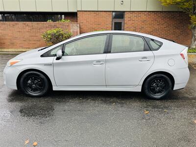 2012 Toyota Prius Two Hybrid   - Photo 2 - Kent, WA 98032