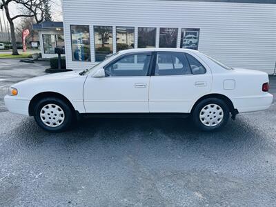 1996 Toyota Camry LE 137k Miles   - Photo 2 - Kent, WA 98032