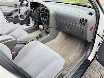 1996 Toyota Camry LE 137k Miles   - Photo 11 - Kent, WA 98032