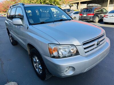 2004 Toyota Highlander V6 4WD 1 Owner, 36k Miles   - Photo 7 - Kent, WA 98032