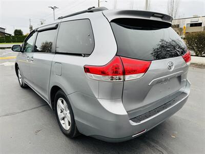 2011 Toyota Sienna LE 8-Passenger   - Photo 3 - Kent, WA 98032