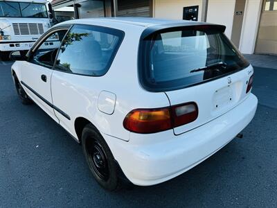 1995 Honda Civic DX Hatchback   - Photo 3 - Kent, WA 98032