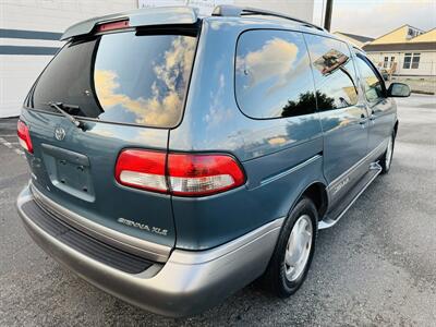 2003 Toyota Sienna XLE Minivan 1 Owner   - Photo 5 - Kent, WA 98032