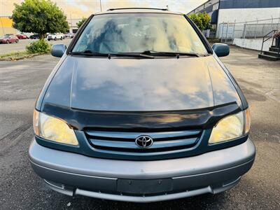 2003 Toyota Sienna XLE Minivan 1 Owner   - Photo 8 - Kent, WA 98032