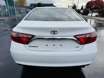 2015 Toyota Camry LE 1 Owner   - Photo 4 - Kent, WA 98032