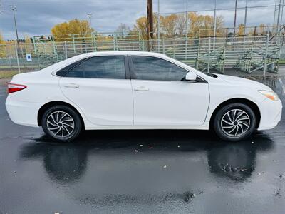 2015 Toyota Camry LE 1 Owner   - Photo 6 - Kent, WA 98032