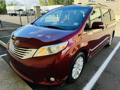 2013 Toyota Sienna Limited AWD 7-Passenger   - Photo 1 - Kent, WA 98032