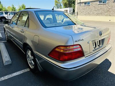 2002 Acura RL 3.5   - Photo 3 - Kent, WA 98032