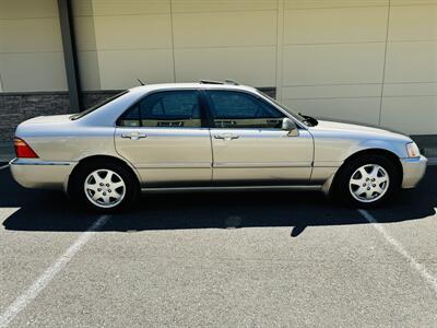 2002 Acura RL 3.5   - Photo 6 - Kent, WA 98032