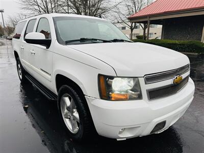 2007 Chevrolet Suburban LT 4WD   - Photo 7 - Kent, WA 98032