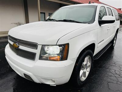 2007 Chevrolet Suburban LT 4WD   - Photo 1 - Kent, WA 98032