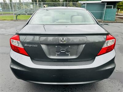 2012 Honda Civic LX   - Photo 4 - Kent, WA 98032