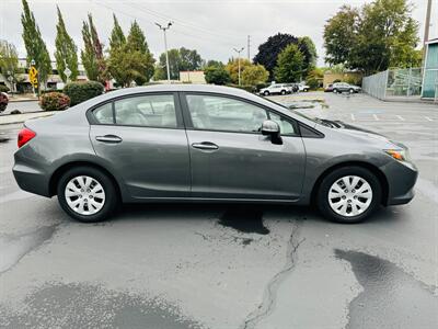 2012 Honda Civic LX   - Photo 6 - Kent, WA 98032