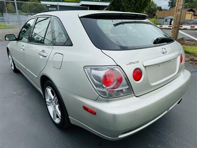 2004 Lexus IS 300 SportCross 117k Miles   - Photo 3 - Kent, WA 98032