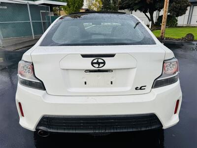 2015 Scion tC Hatchback   - Photo 4 - Kent, WA 98032