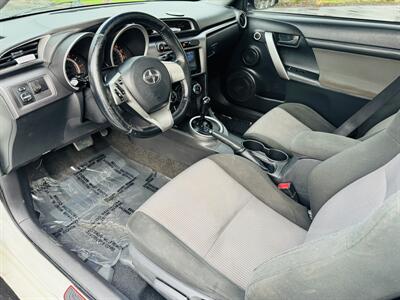 2015 Scion tC Hatchback   - Photo 9 - Kent, WA 98032