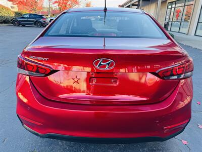 2018 Hyundai ACCENT SE   - Photo 4 - Kent, WA 98032