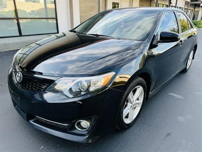 2014 Toyota Camry SE   - Photo 1 - Kent, WA 98032