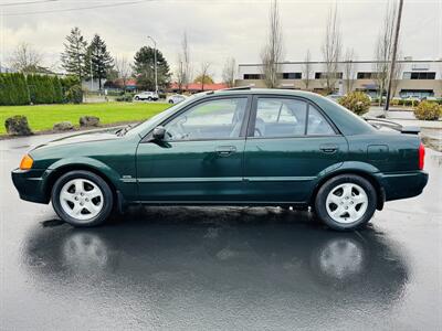 2000 Mazda Protege ES   - Photo 2 - Kent, WA 98032