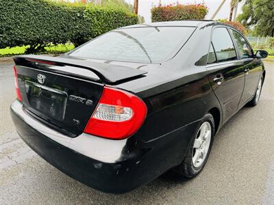 2002 Toyota Camry SE V6   - Photo 5 - Kent, WA 98032