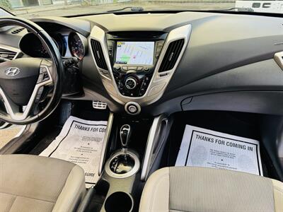 2013 Hyundai VELOSTER 108k Miles   - Photo 13 - Kent, WA 98032