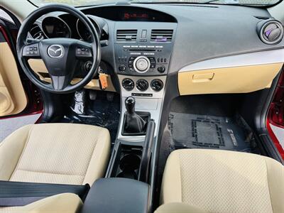 2010 Mazda Mazda3 i Touring Manual   - Photo 13 - Kent, WA 98032