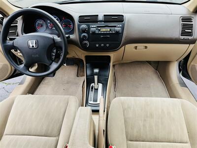 2004 Honda Civic LX Sedan   - Photo 14 - Kent, WA 98032