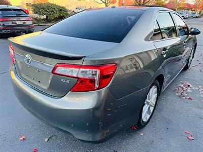 2012 Toyota Camry XLE 1 Owner   - Photo 5 - Kent, WA 98032