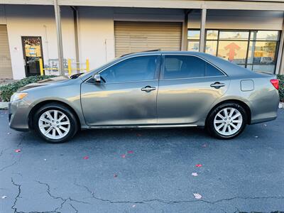 2012 Toyota Camry XLE 1 Owner   - Photo 2 - Kent, WA 98032