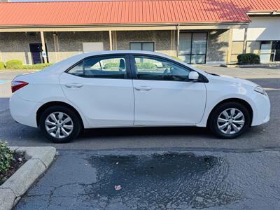 2014 Toyota Corolla LE   - Photo 6 - Kent, WA 98032